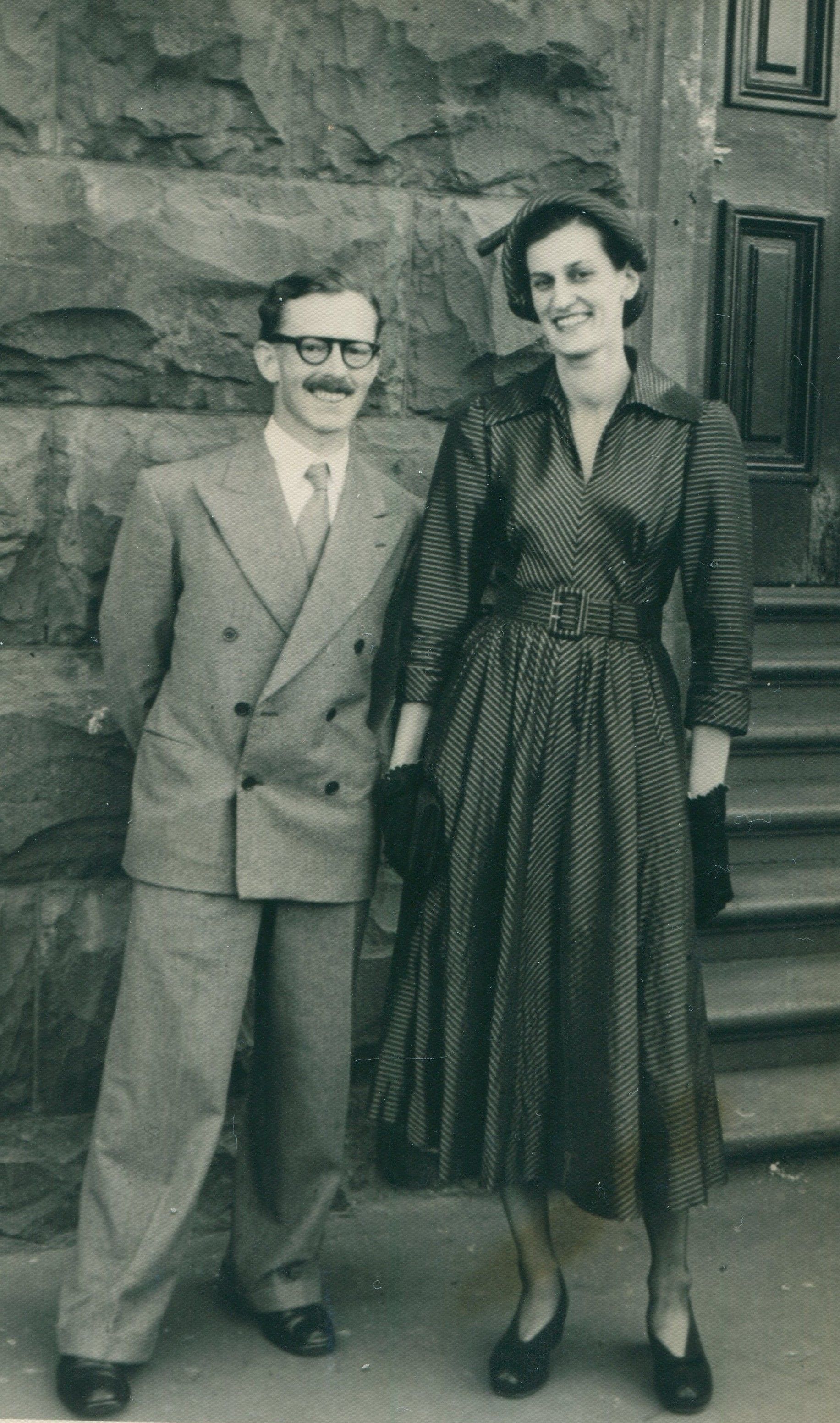 John and Phyllis Murphy on their wedding day, Melbourne Registry Office, 2 March 1950