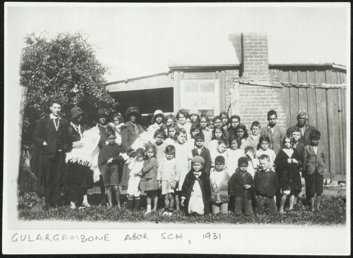 Class photo from Gulargambone Aboriginal school in 1931