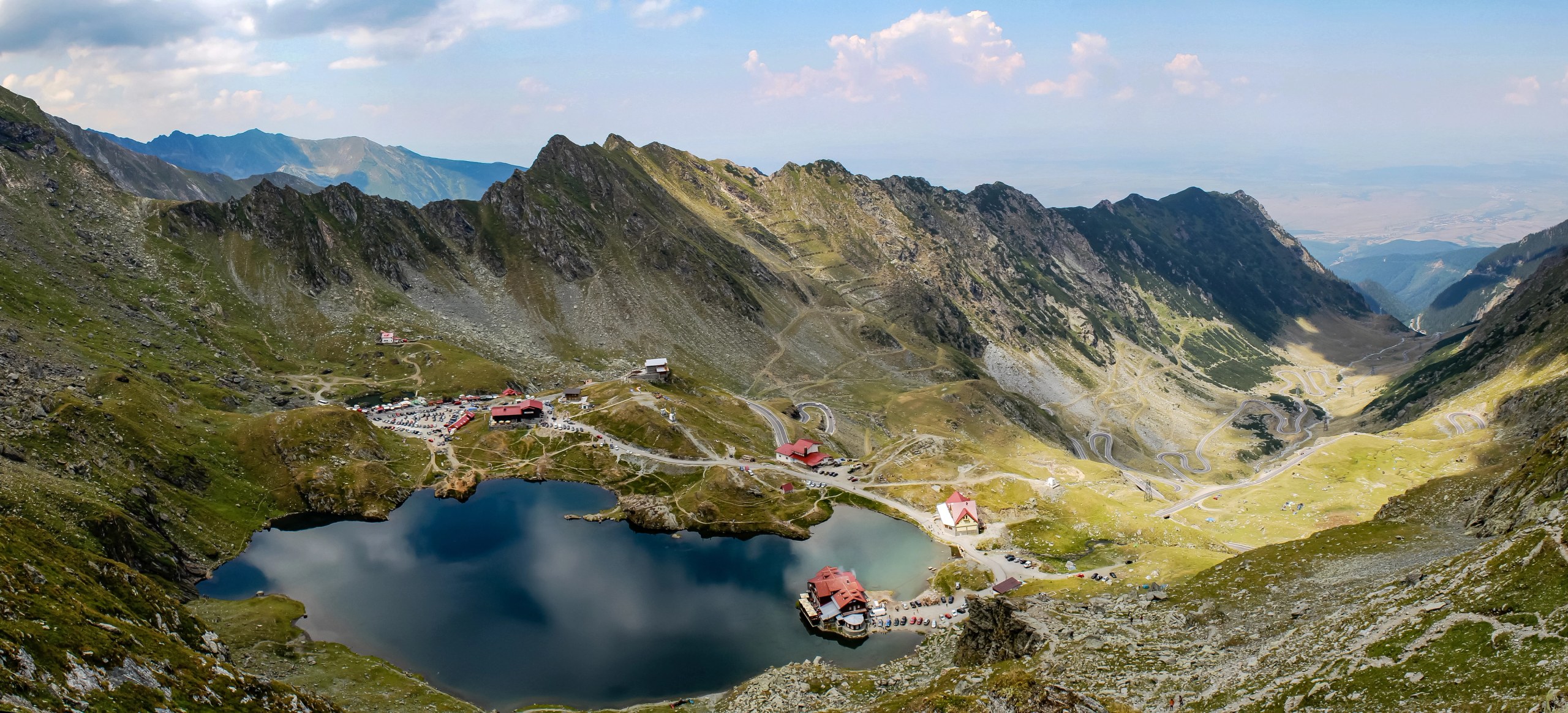 Wander Romania — Carpathian wilderness