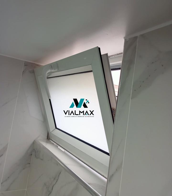 Ventana Serie 42 Oscilante - Vialmax Lima