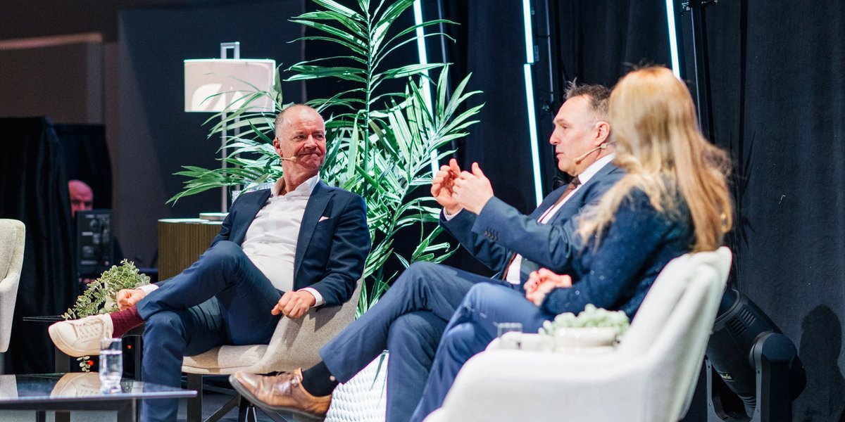 Forsvarsminister Tore O. Sandvik på fellesseminar. Foto: TK Film