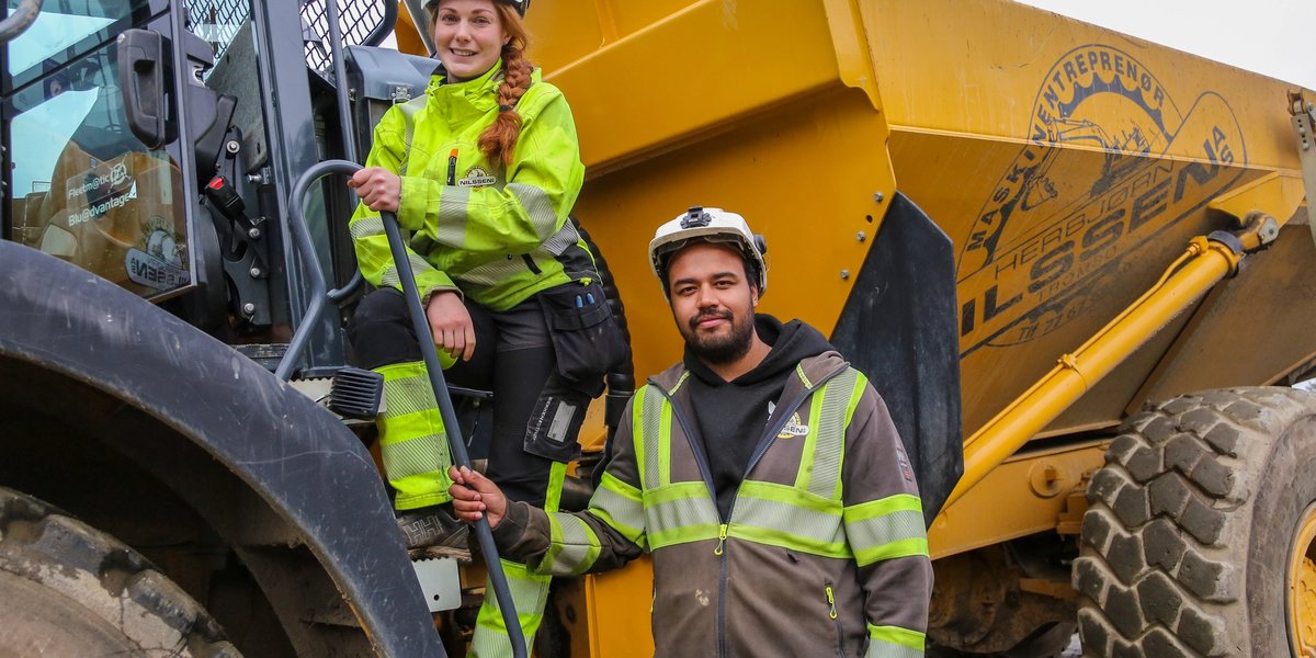 Anna Helena Pakonen og Eric Adegbite Hauglid. (Foto: Runar F. Daler)