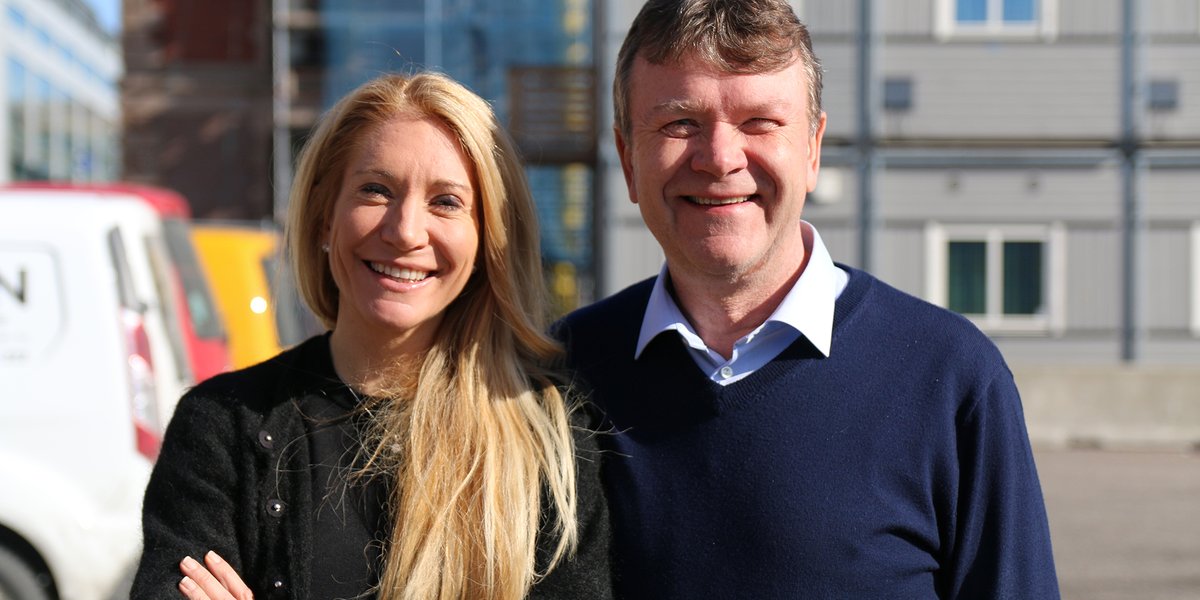 Julie Brodtkorb, adm.dir i MEF og Arnstein Repstad, leder i MEFs hovedstyre.