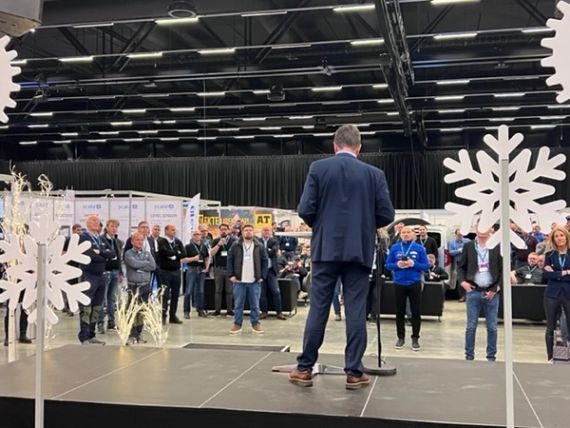 Åpning av Arctic Entrepreneur 2022 med Leder for MEFs hovedstyre Arnstein Repstad.