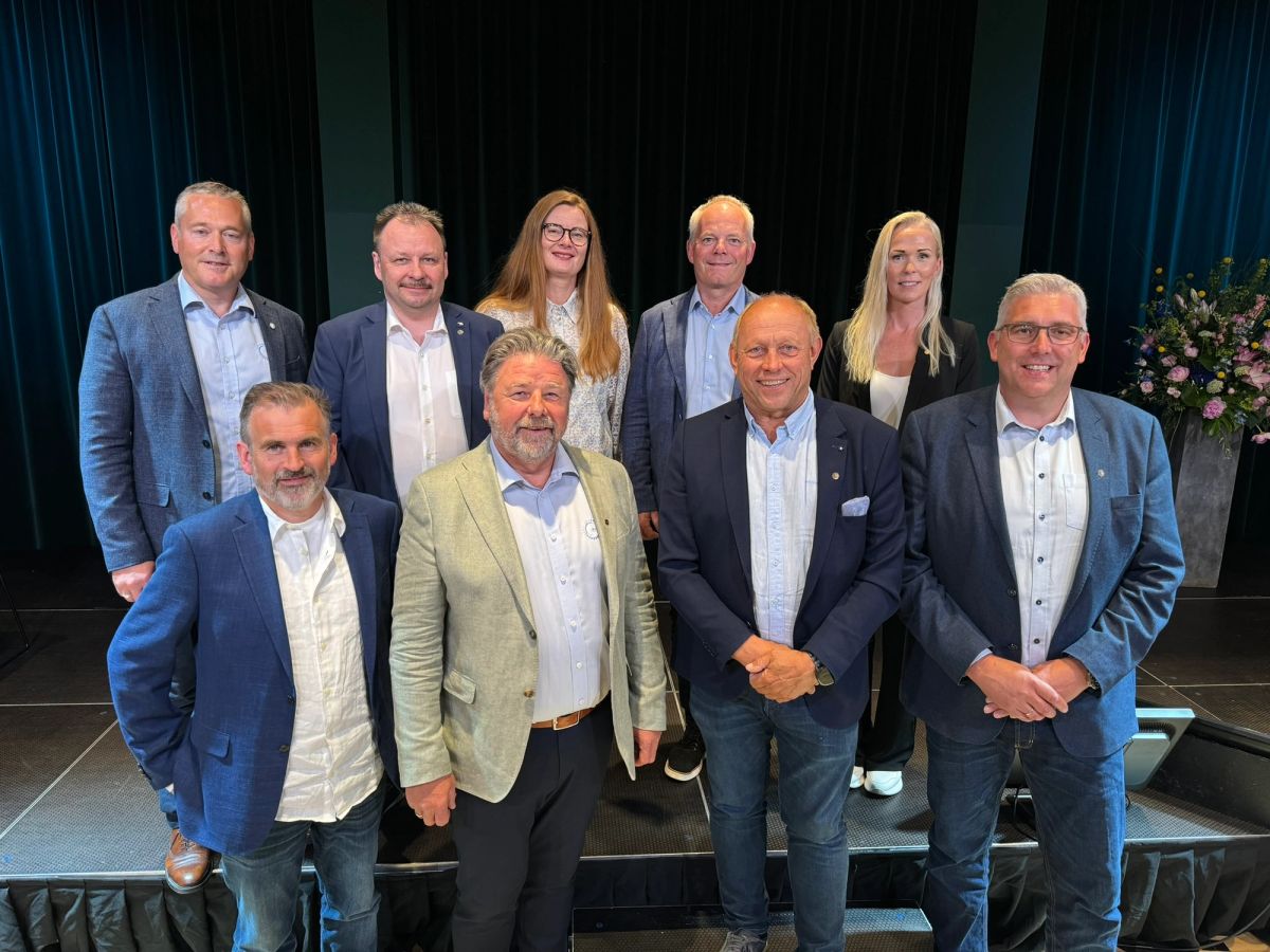 Hovedstyret ble gjenvalgt for en ny toårsperiode. Øystein Hope som leder, og Martin Nordbø som nestleder.