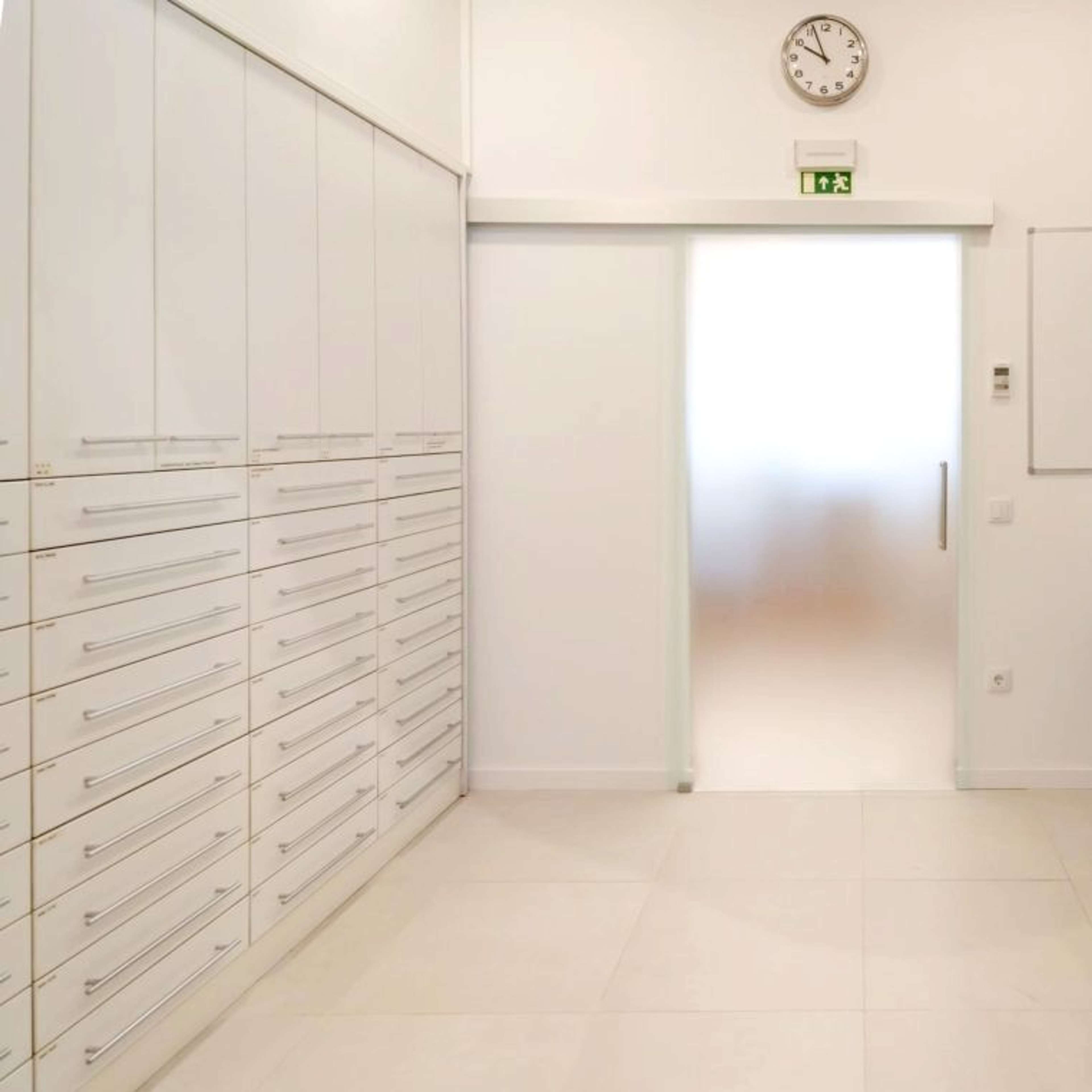 tedencias de design_medd design_pharmacie agencement_2022_2.4444jpg