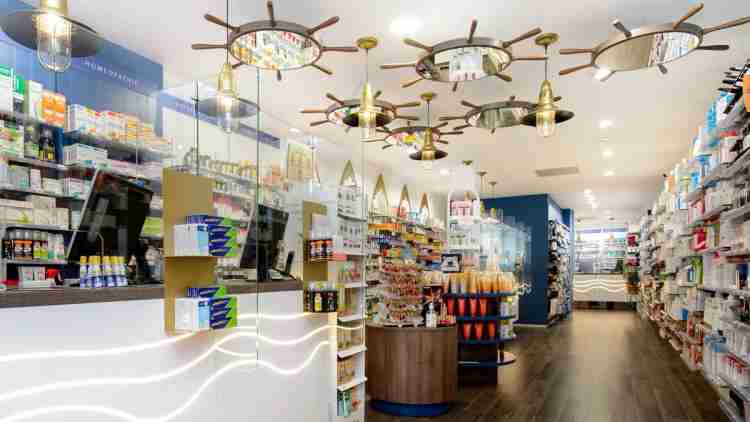 Grande Pharmacie du Port: the remodeling