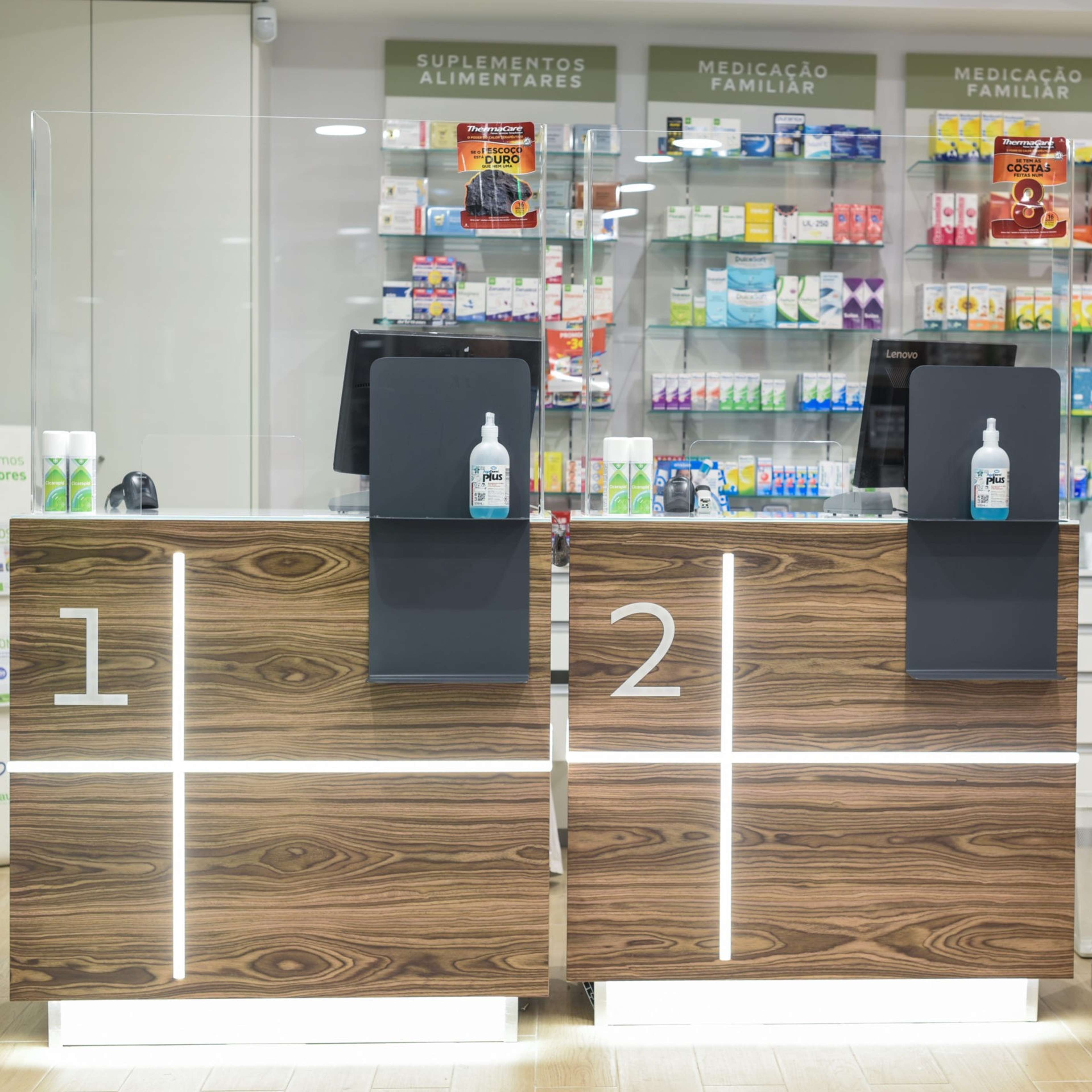 tendencias de design_medd design_pharmacie.7 mobiliarios comercial, balcoes de farmacia, mobiliario a medida
