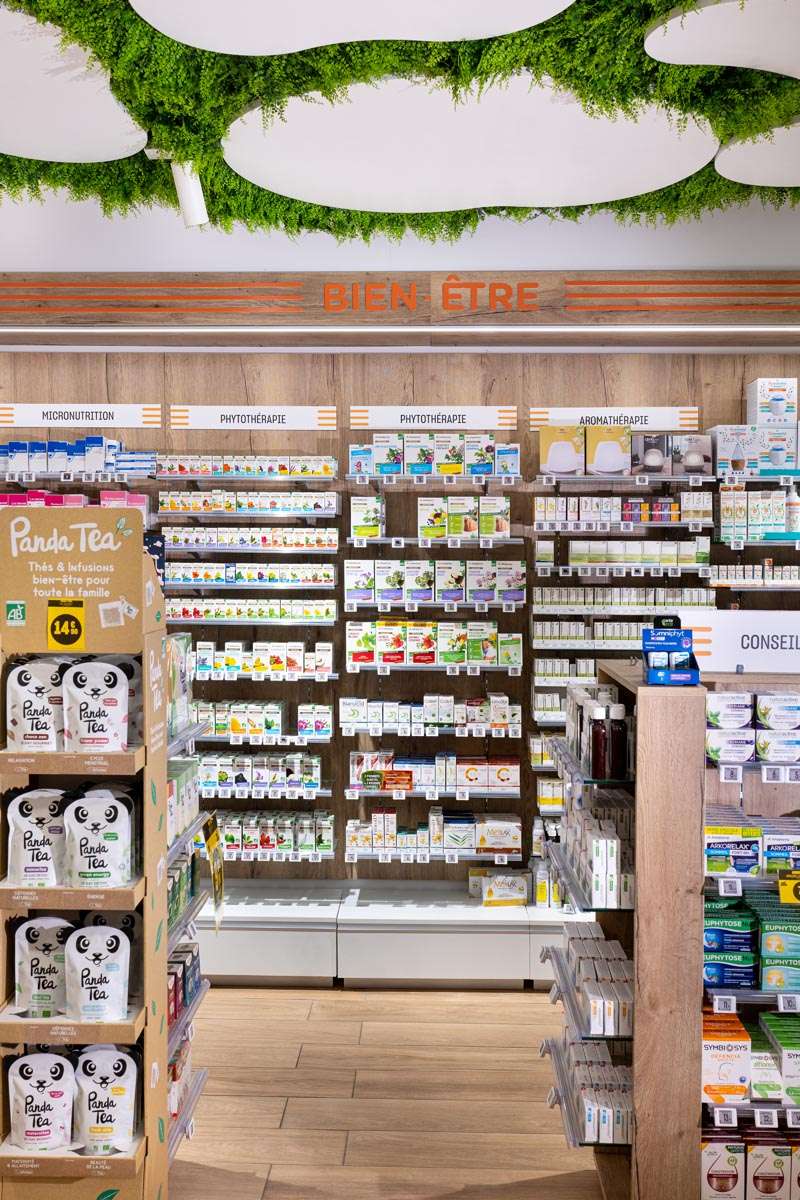 MEDD-DESIGN-_-ApriumPharmacieDeLaGare-P1006178PhotoChristopheMonterlos