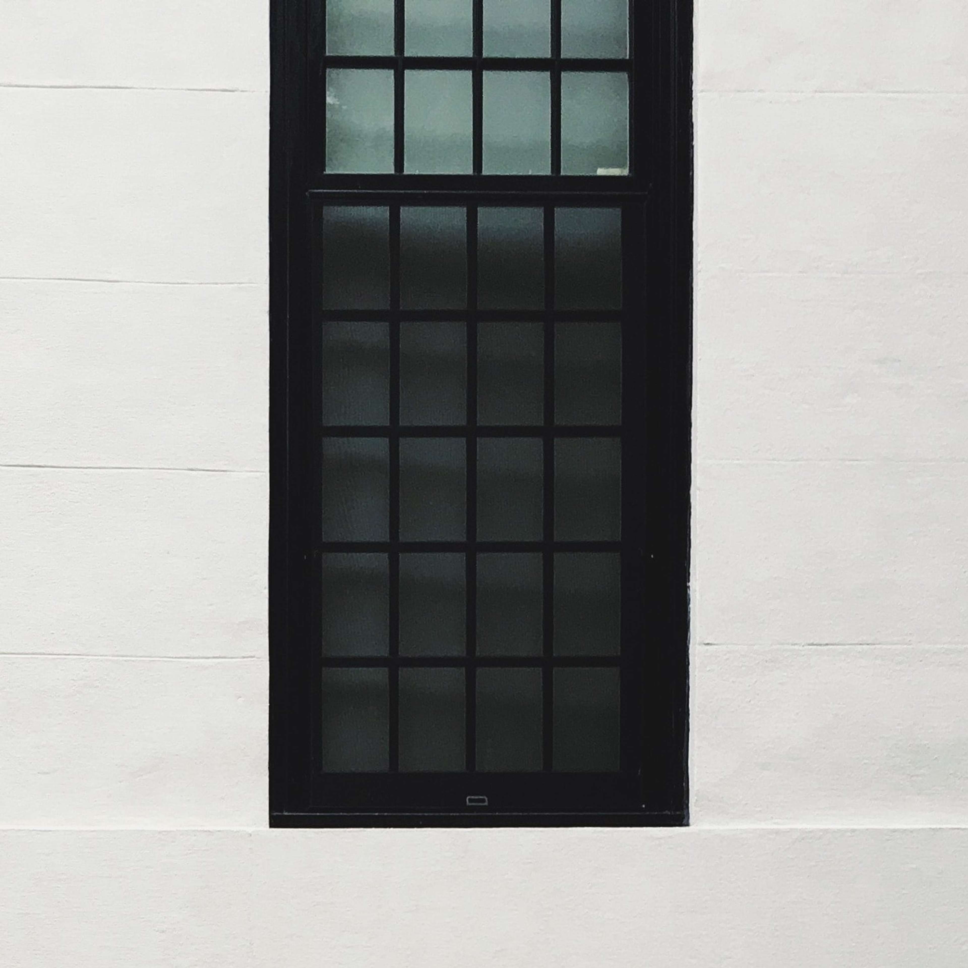 design-de-espaços-comerciais-medd-design-black-window