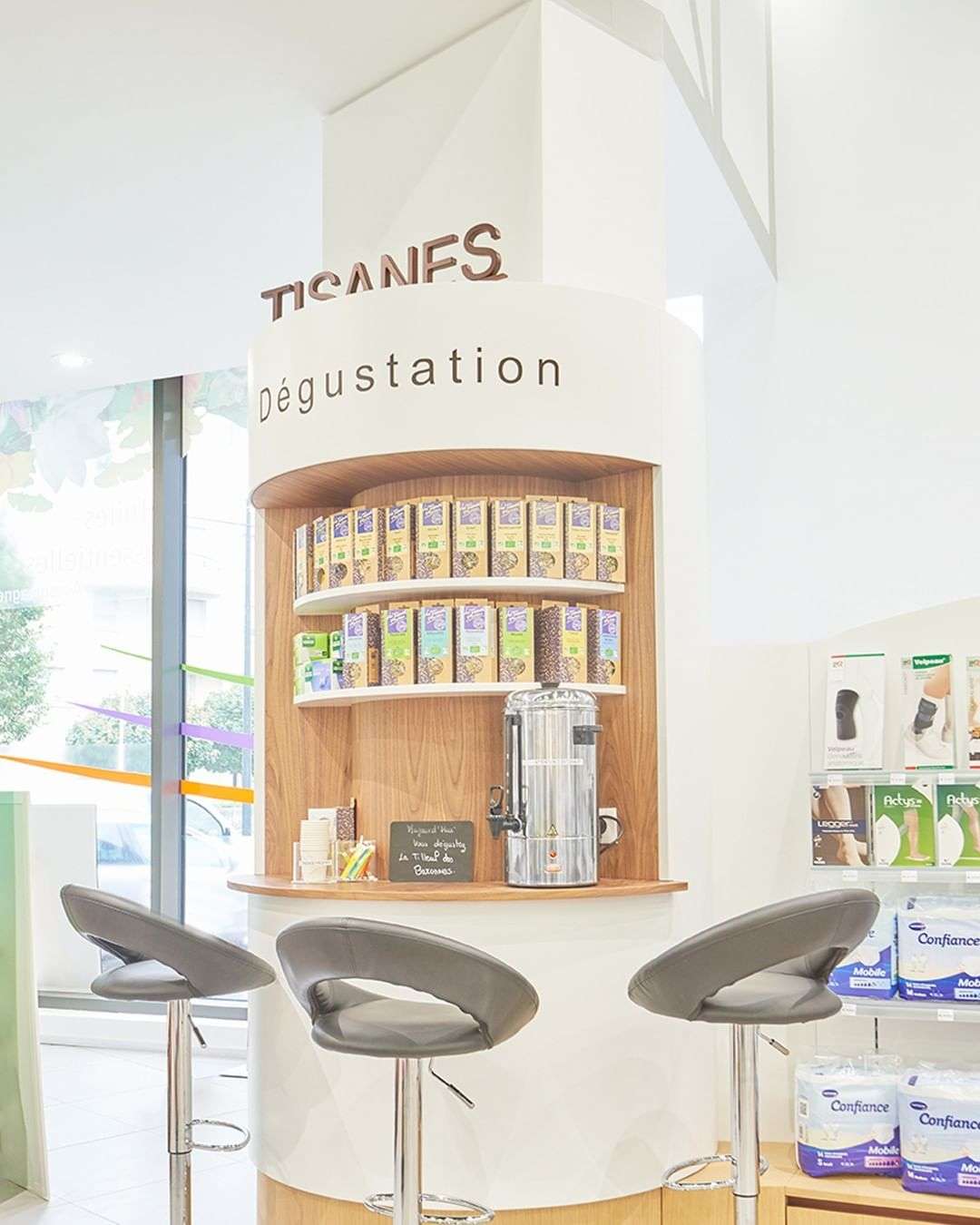 la signalétique - pharmacies-medd-agencement-2020-le-blog