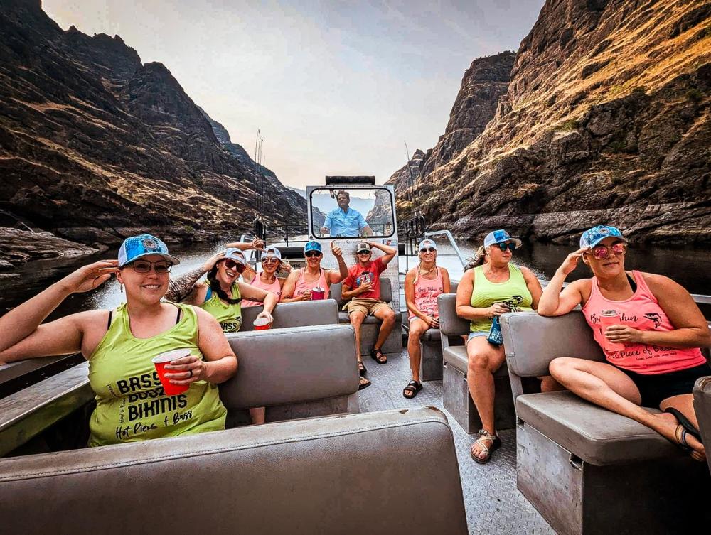 Team Fishing in the Haulin Bass Fishing Tournament Hells Canyon