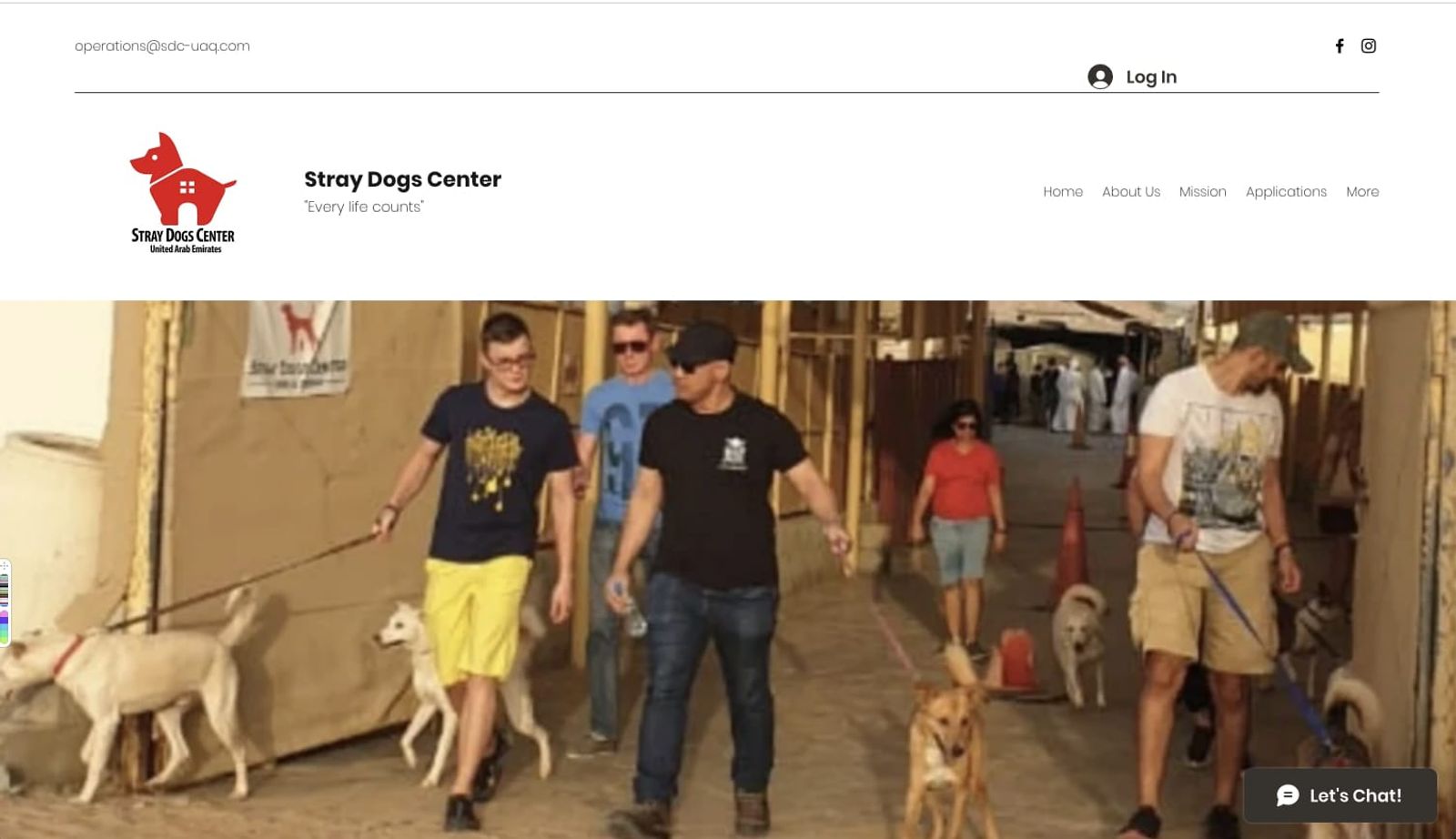 UAQ Stray Dogs Center Website Screenshot