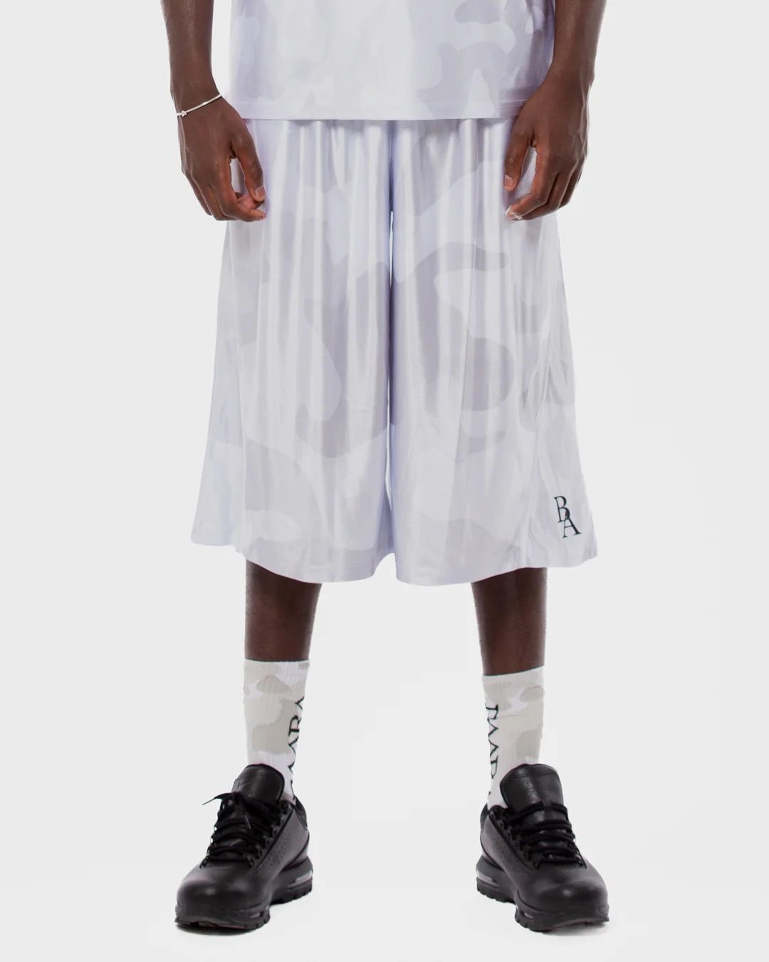 WHITE CAMO STREETBALL SHORT