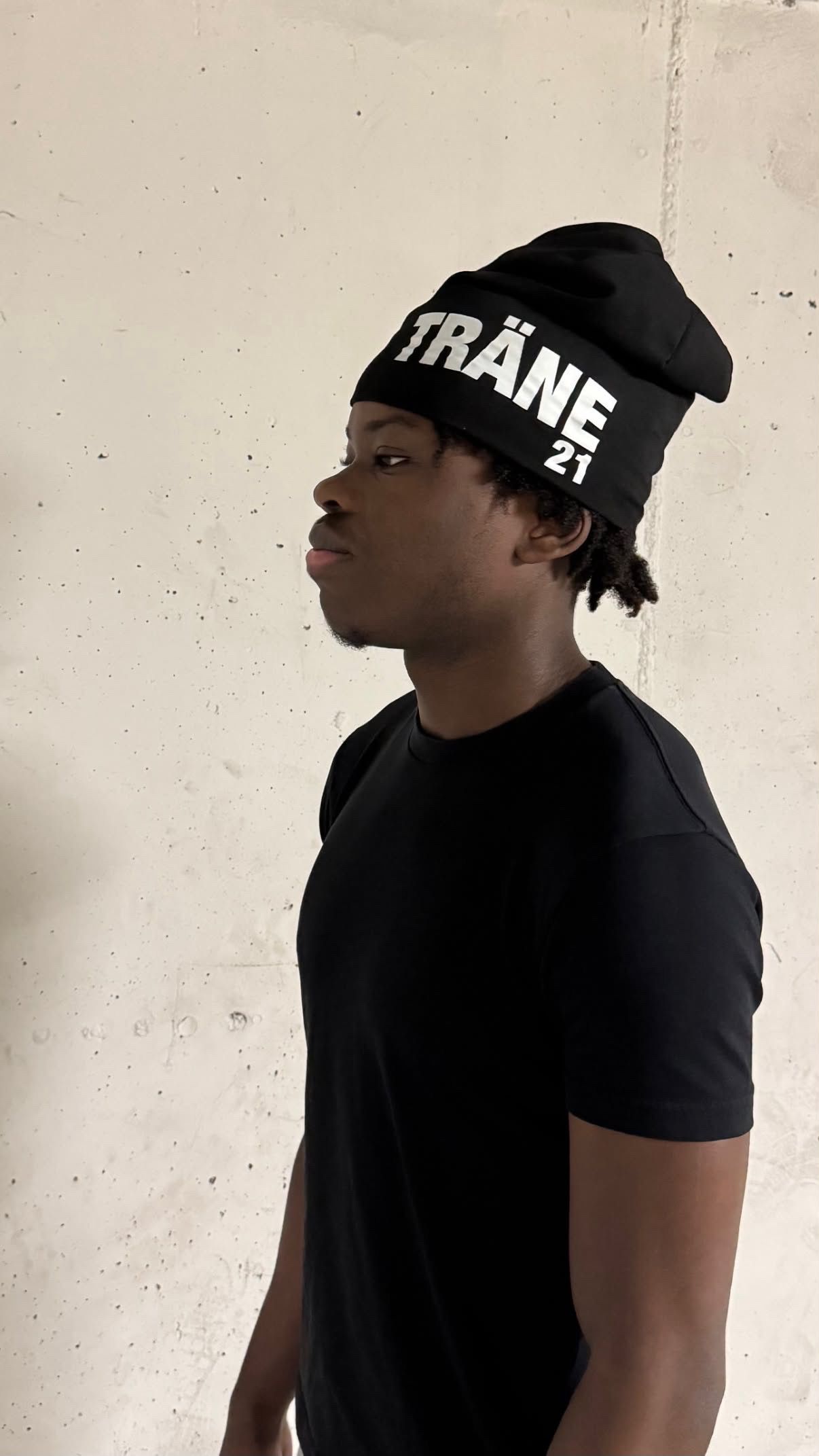 TRÄNE21 BEANIE - BLACK / WHITE