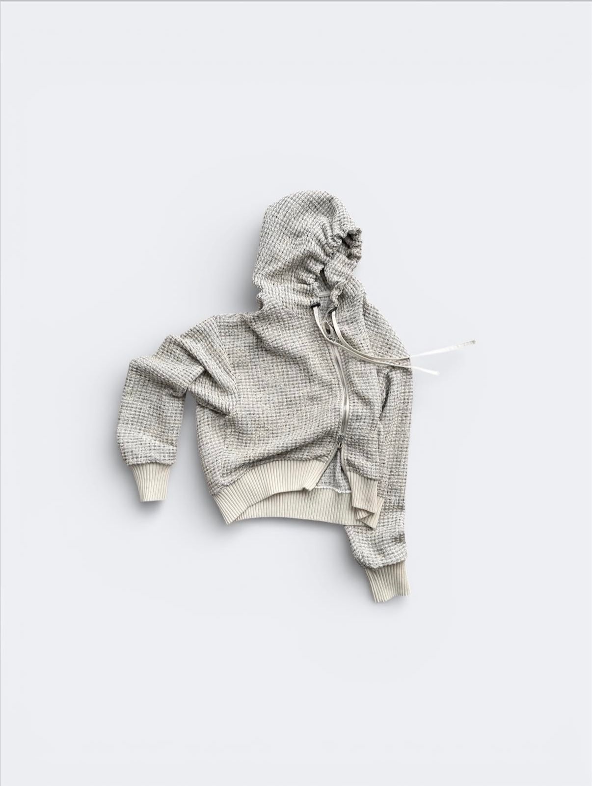 Ædstríkctå Sweater