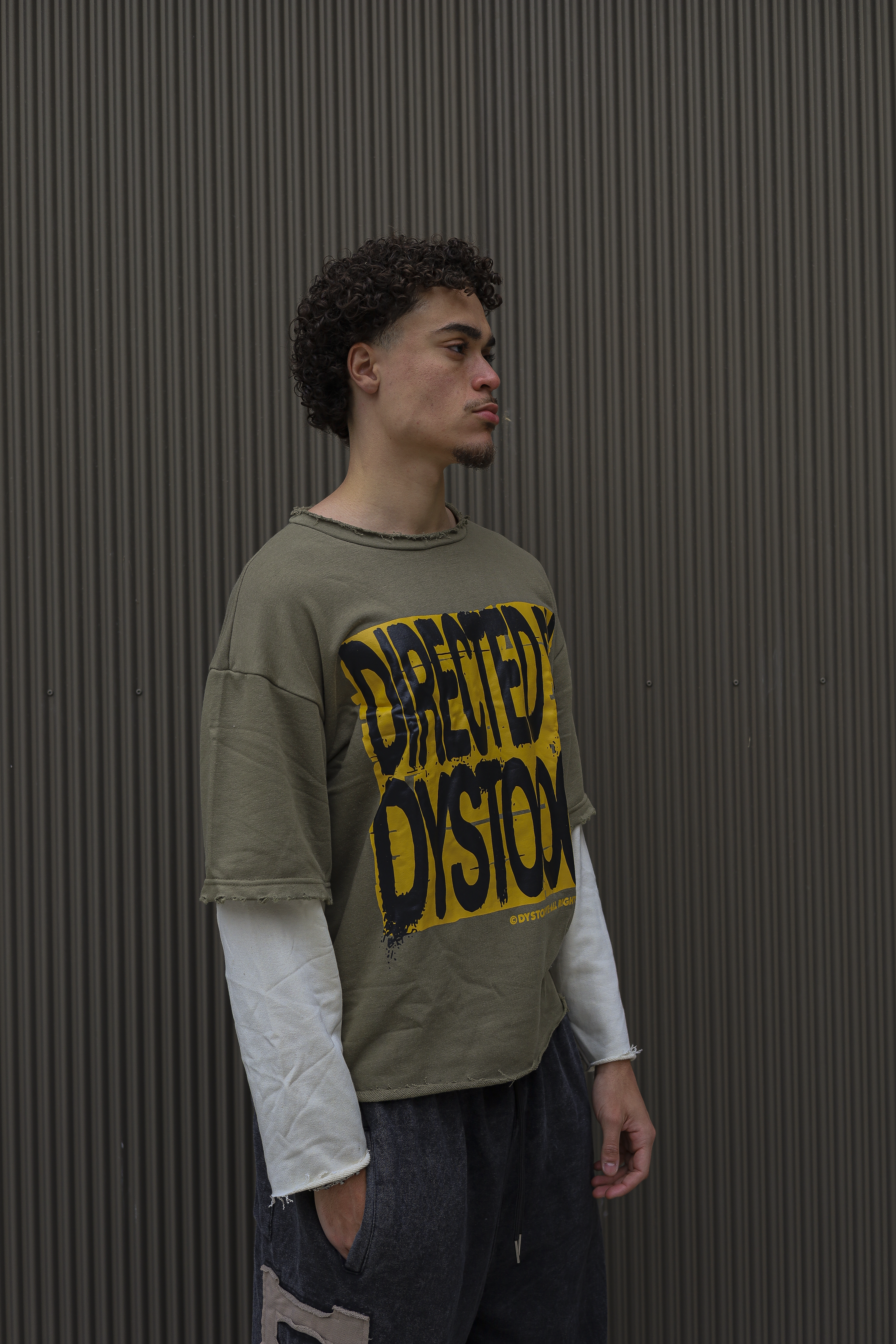 Tee - Directed By Dystooo
