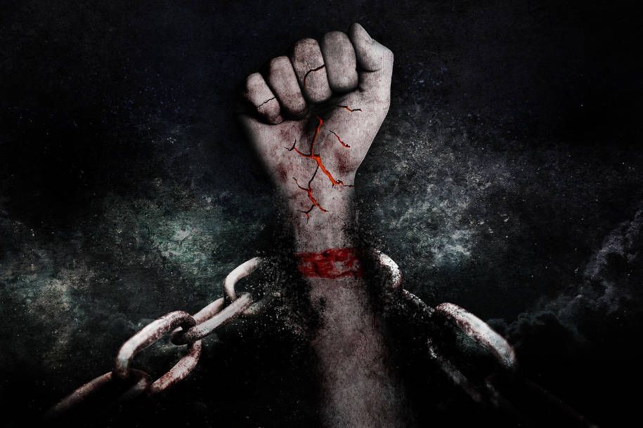 Harm Reduction vs Abstinence: A Trauma-Informed Perspective