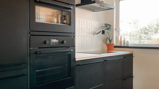 Treating black MDF