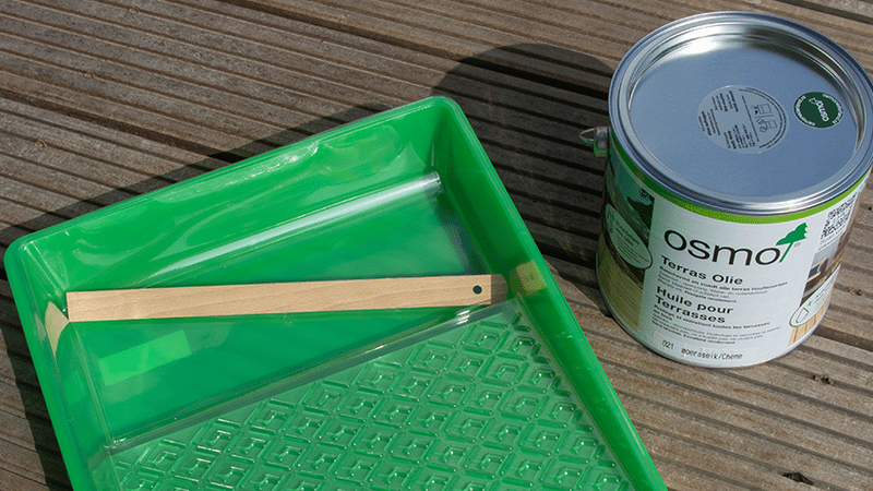 Rollerbak met stokje en 2,5 liter Osmo Terras Olie