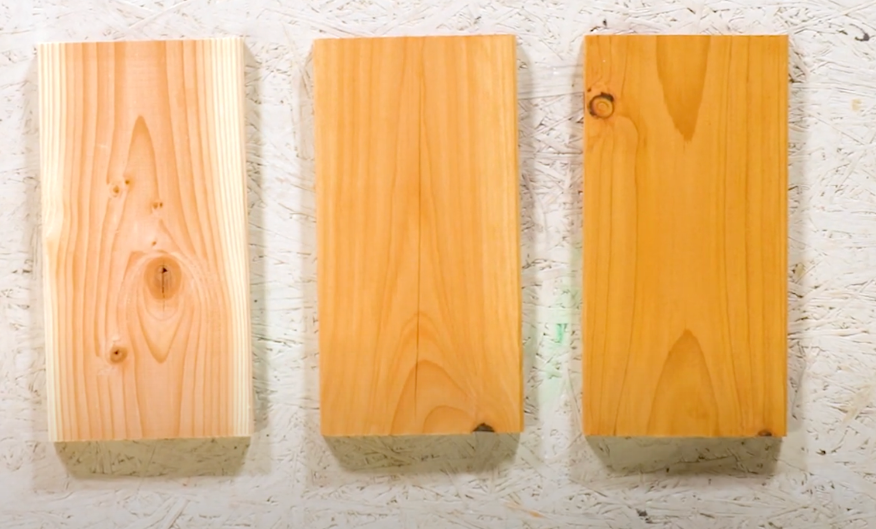 kleurvoorbeelden UV-beschermingsolie 420, Kleurloos