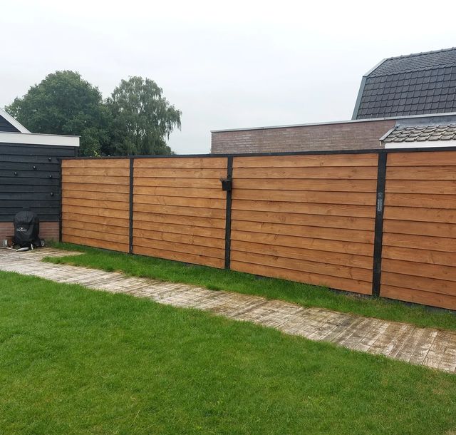 Douglas schutting met een warme bruine kleur