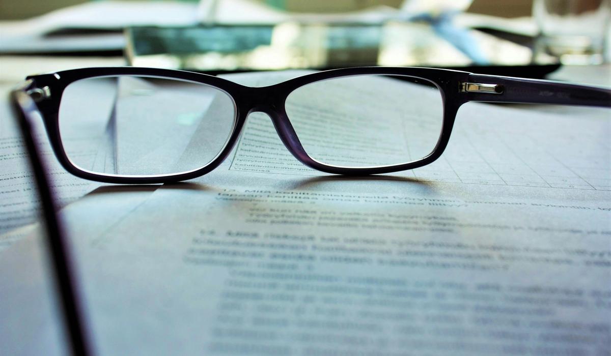 Business Contracts: When to Sue for Breach