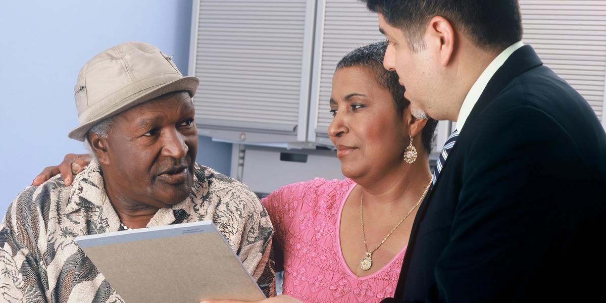 How to Deal With Insurance Adjusters After an Accident