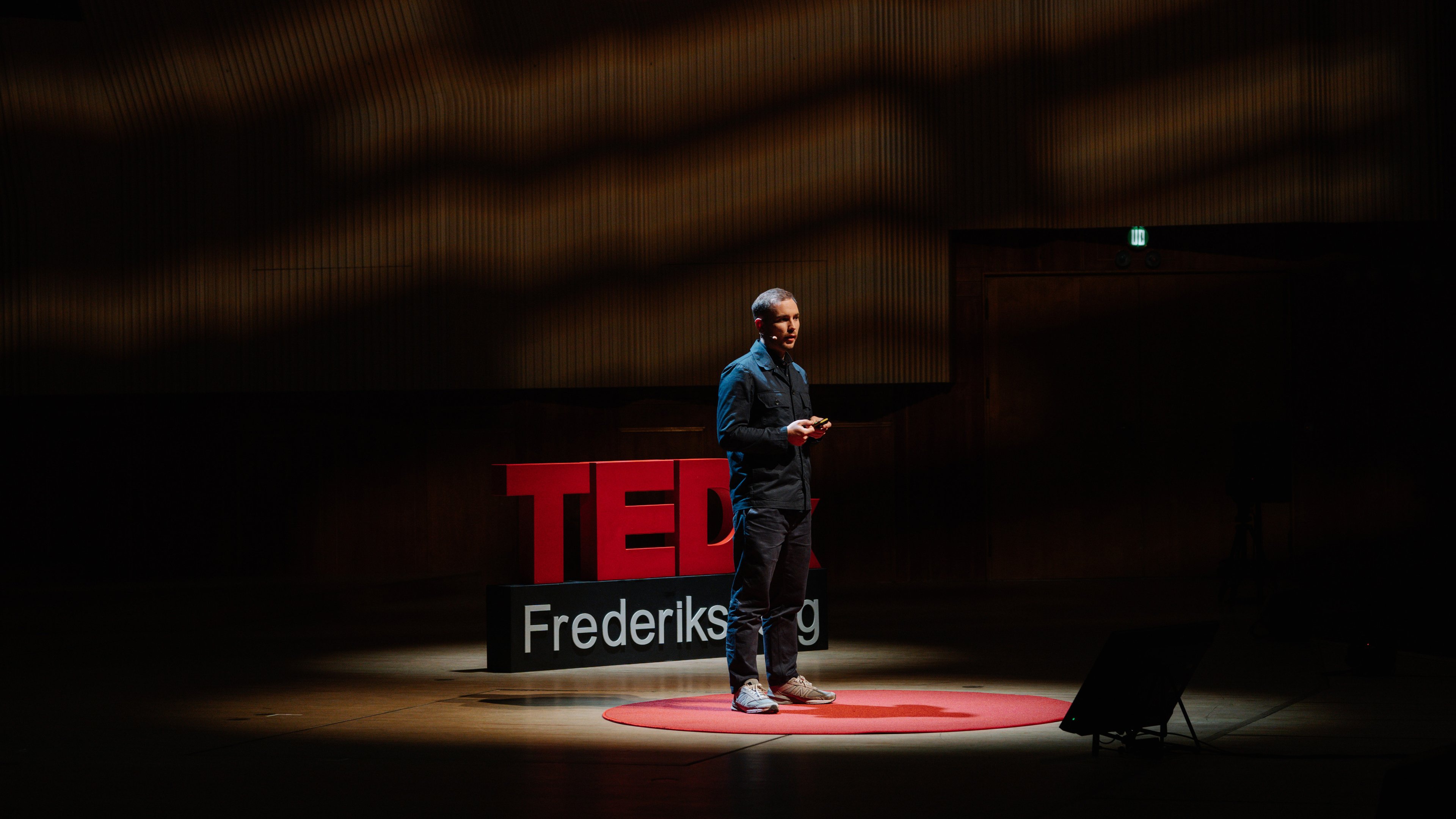 Failed to load the image