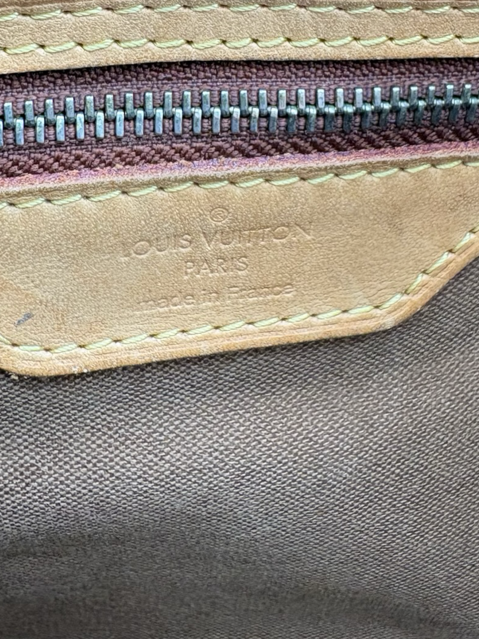 Louis Vuitton Batignolles Horizontal Brown Monogram Canvas Hand / Shoulder Bag — image 17