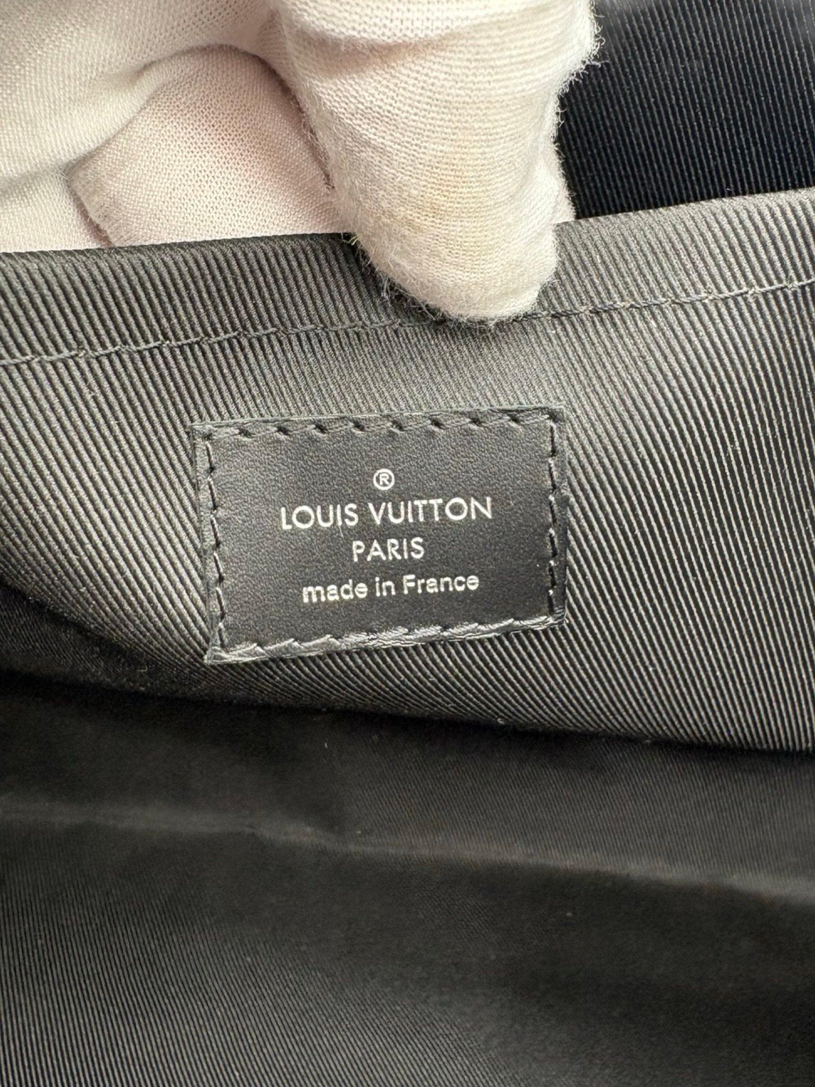 Louis Vuitton Brown Monogram Eclipse Discovery Pochette GM Clutch Bag — image 16