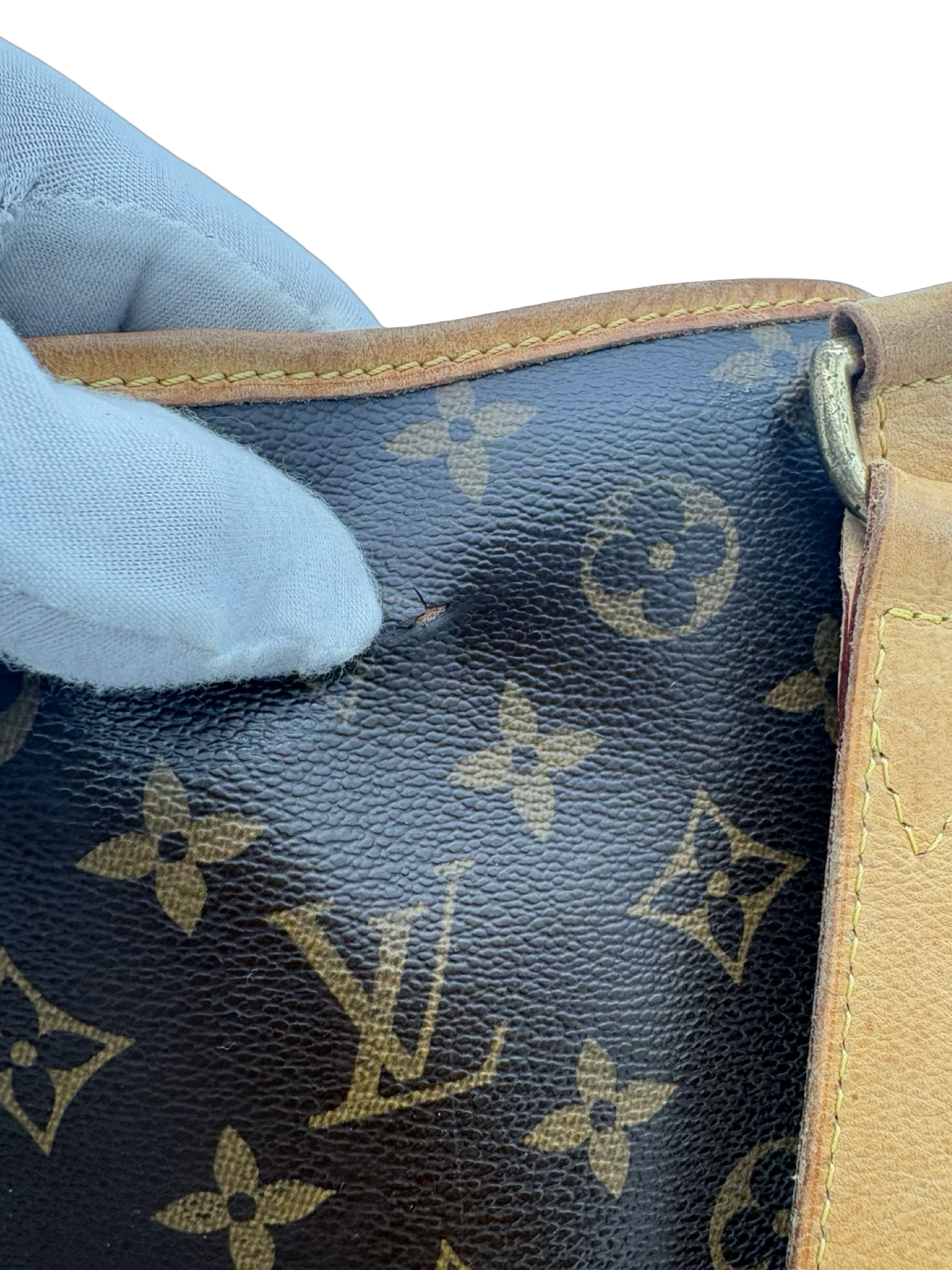 Louis Vuitton Batignolles Horizontal Brown Monogram Canvas Hand / Shoulder Bag — image 14