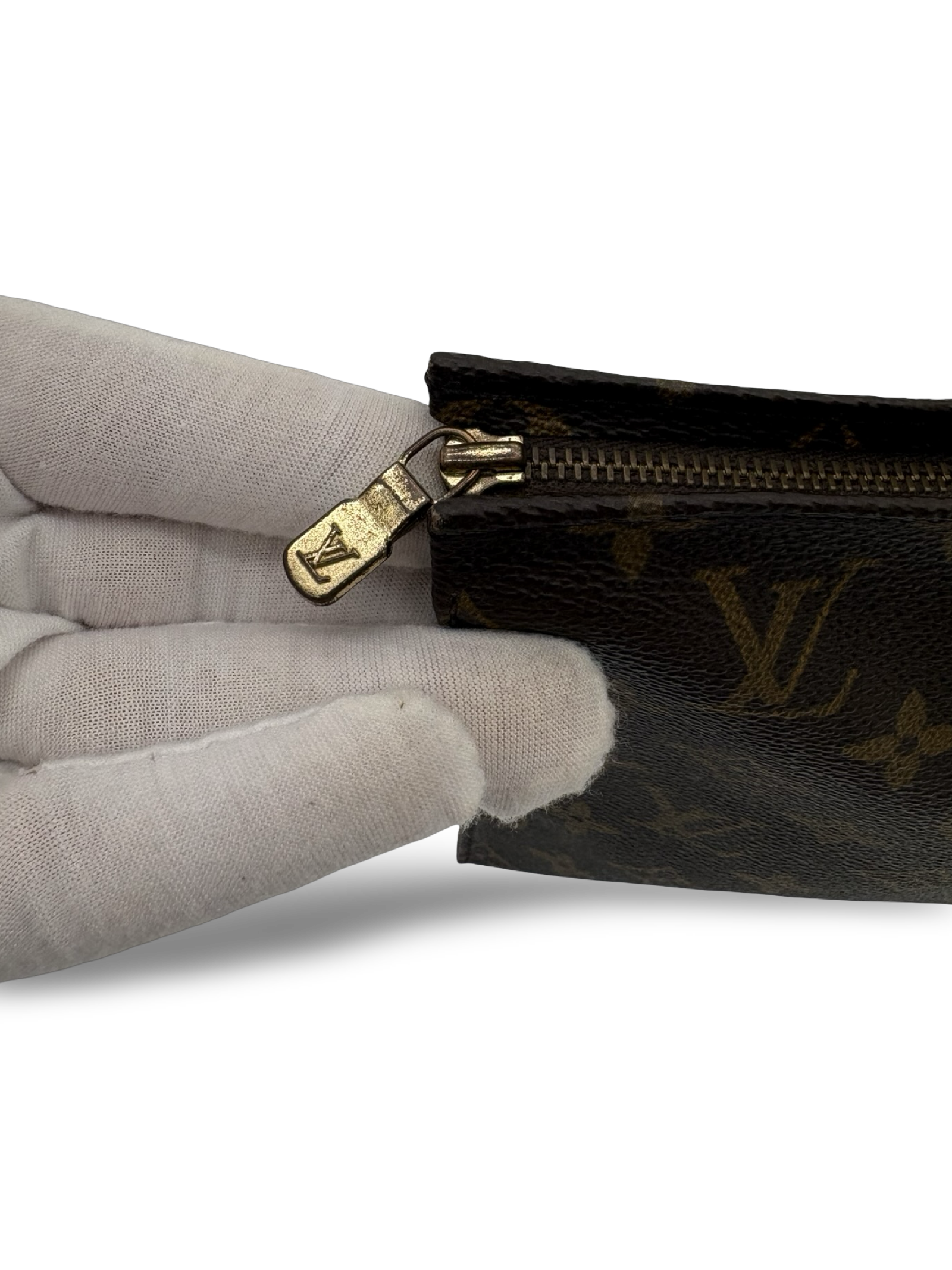 Louis Vuitton Brown Monogram Canvas Toiletry 26 Pouch — image 11