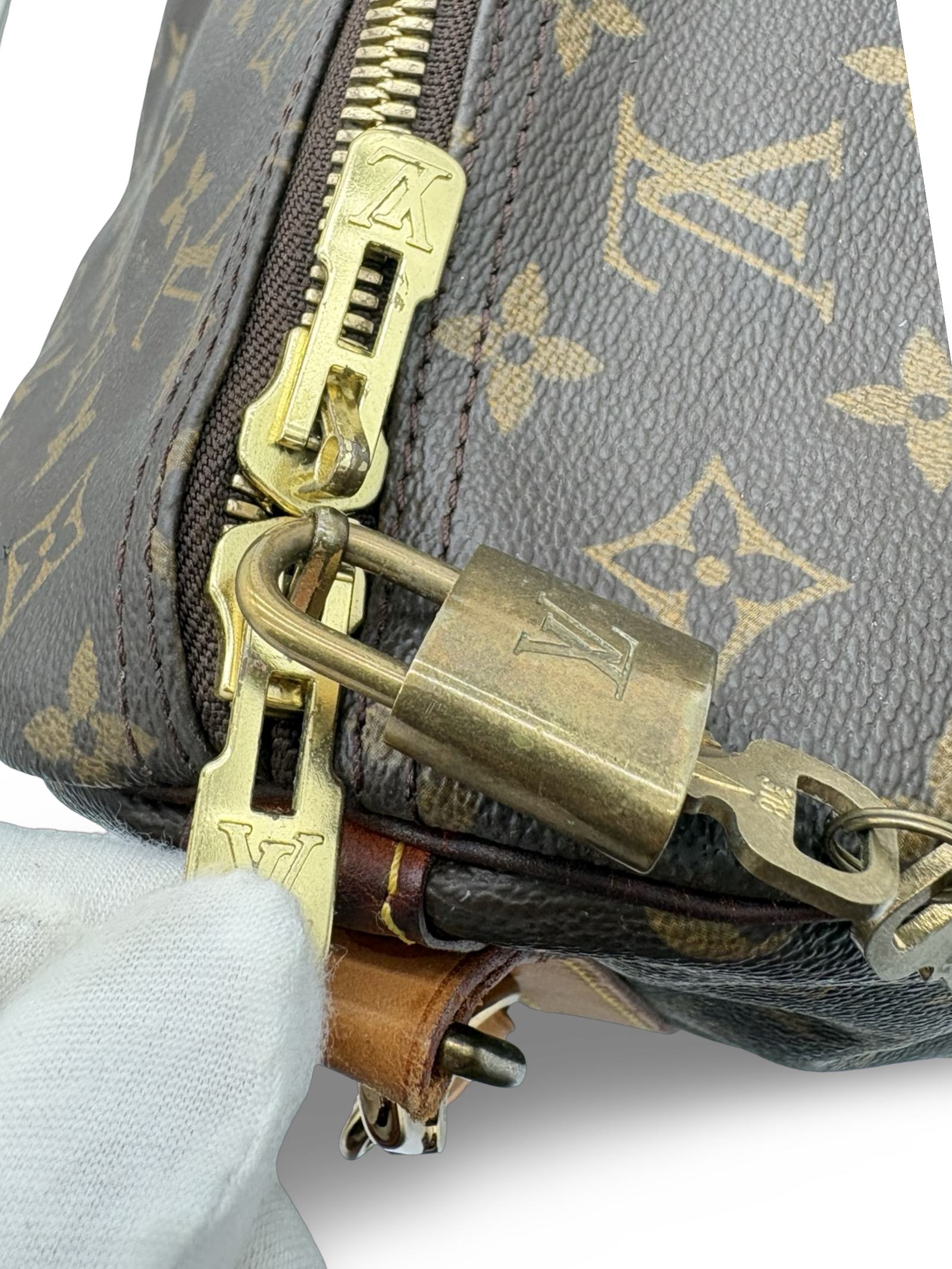 Louis Vuitton Keepall 60 Bandouliere Brown Monogram Canvas Travel Duffel Bag — image 9