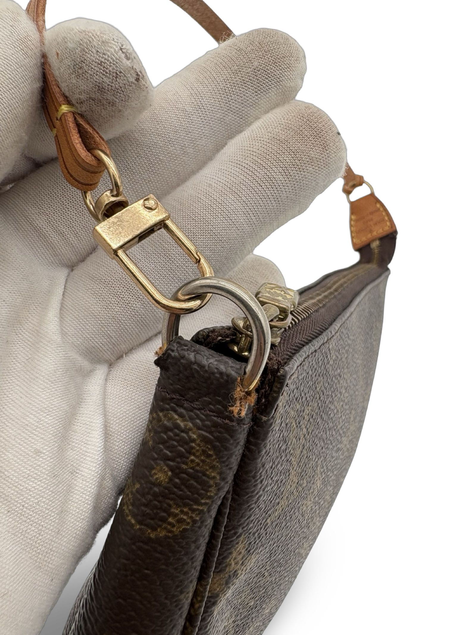 Louis Vuitton Pochette Accessoires Brown Monogram Canvas Handbag — image 9