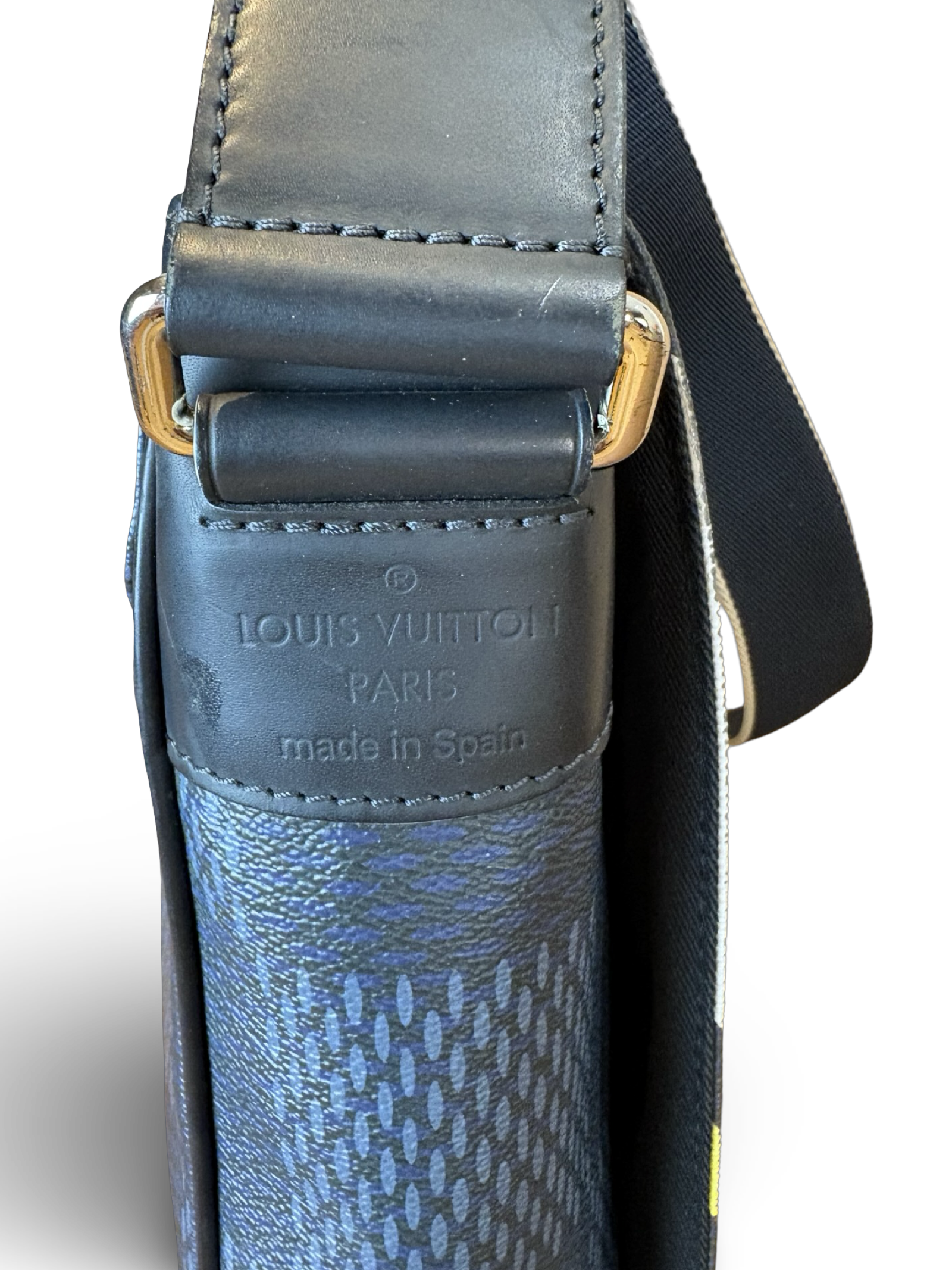 Louis Vuitton District Messenger MM Cobalt Latitude Americas Cup Bag — image 8