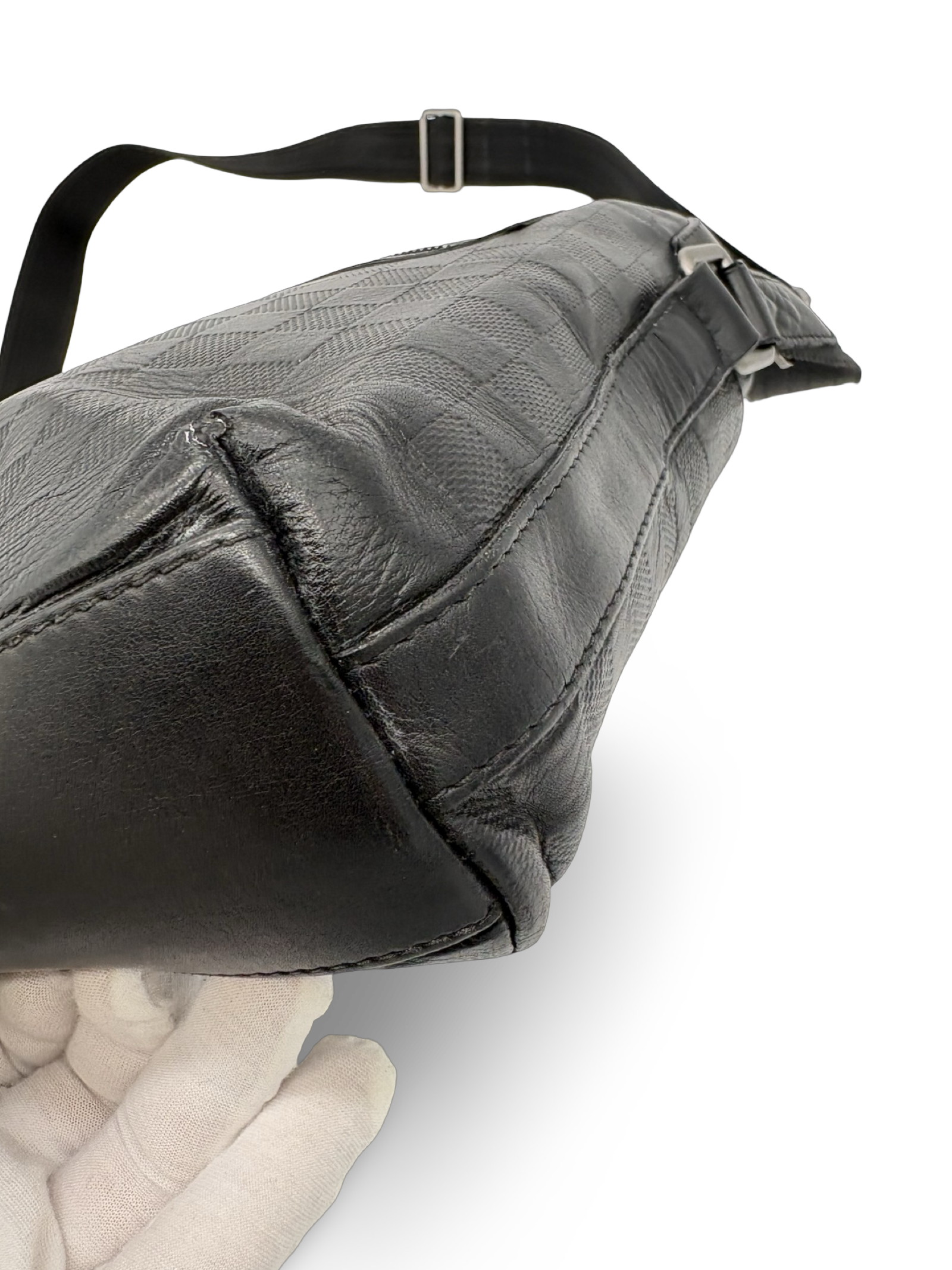 Louis Vuitton Calypso MM Black Damier Infini Messenger Bag — image 13
