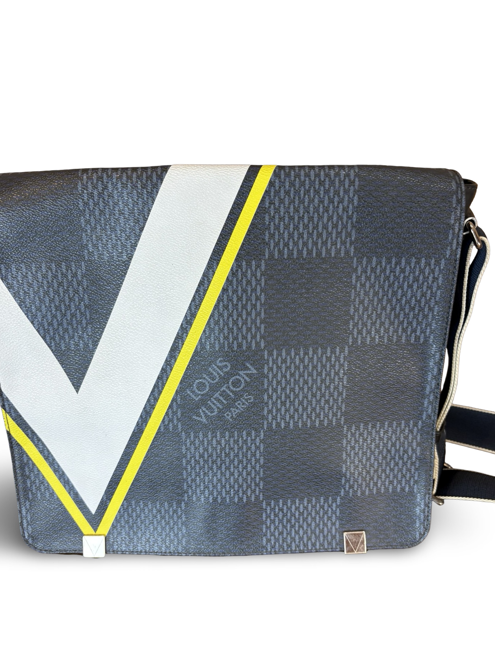 Louis Vuitton District Messenger MM Cobalt Latitude Americas Cup Bag — image 2