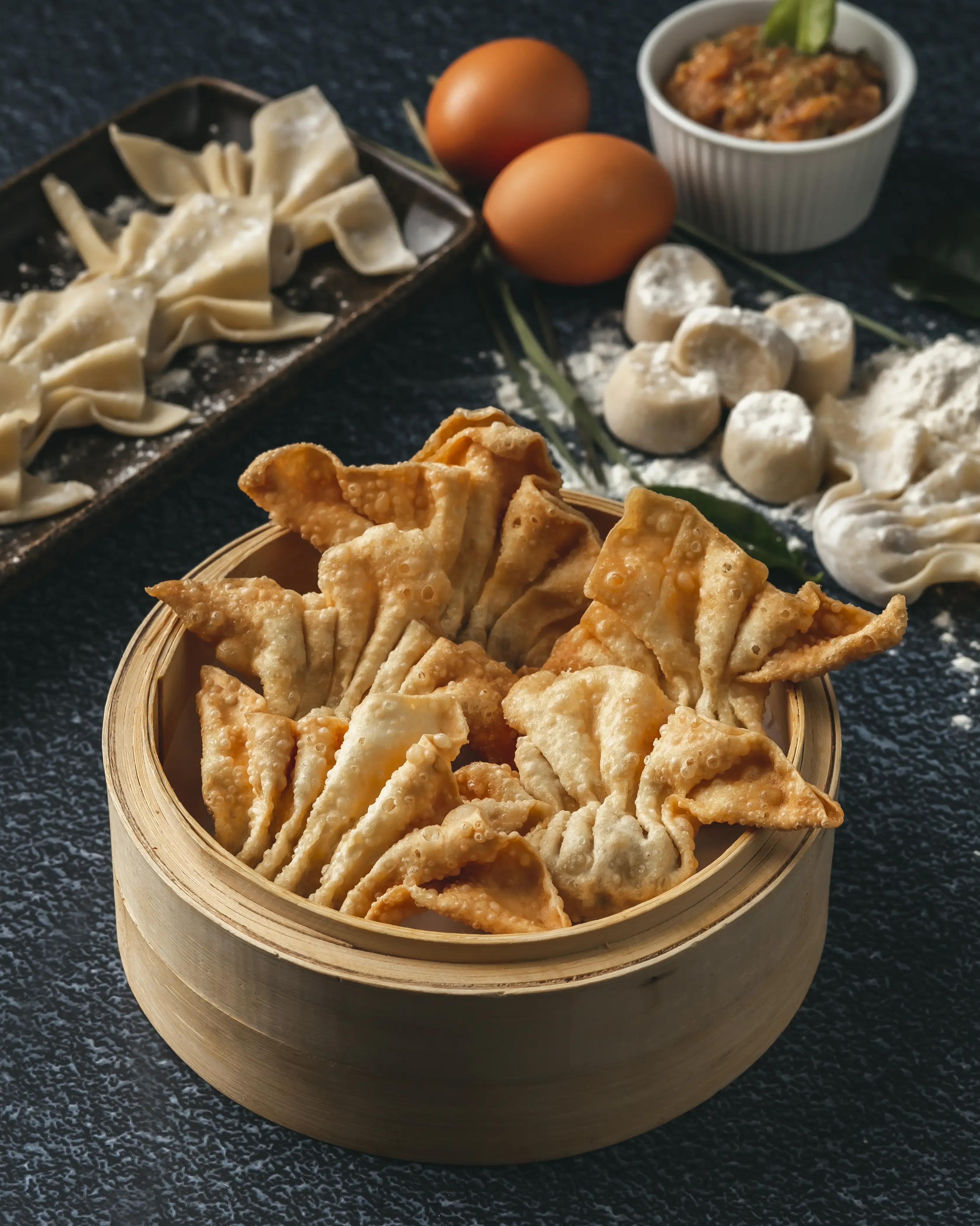 Chicken Lemongrass Fried Wonton