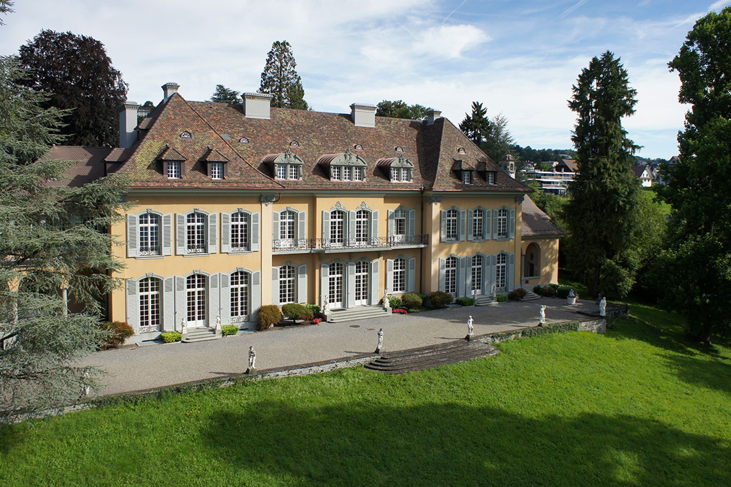 FaiNANCE Venue