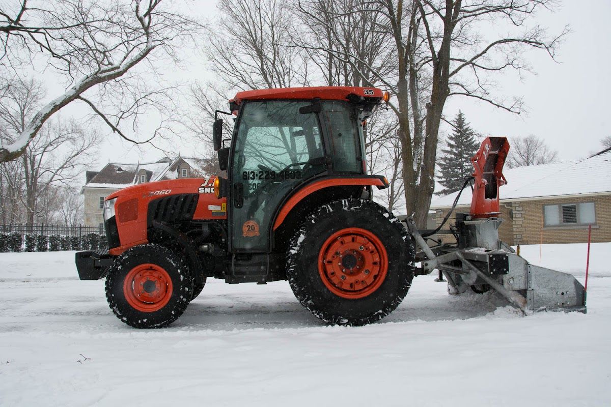 J.R. Lawn & Snow photo