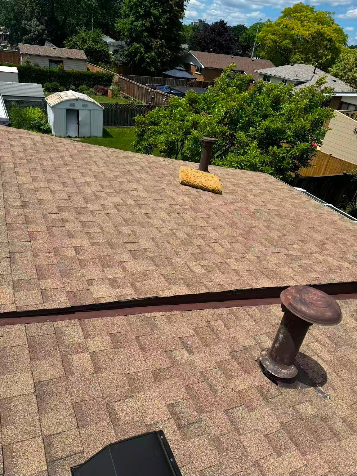 Best Roofer & Renovation photo
