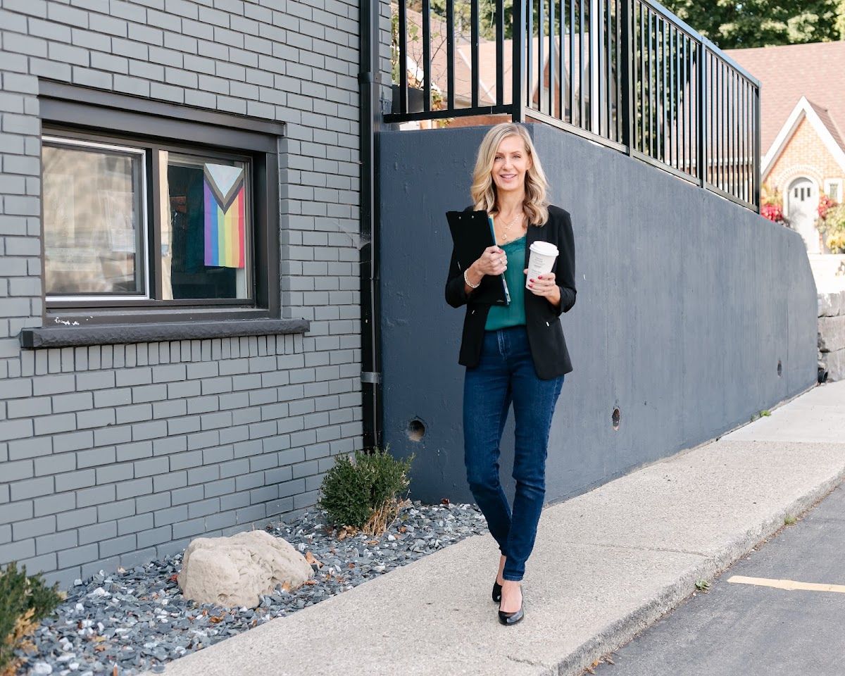 Jackie Pfeffer, Real Estate photo