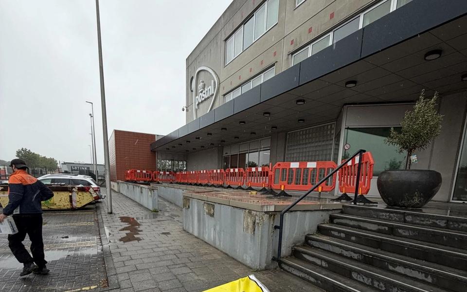 PostNL-gebouw met de Business Balie, waar de partij Yotru-kaarten werd afgeleverd