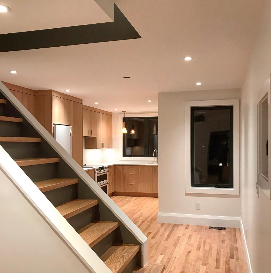 2B Wired Toronto photo