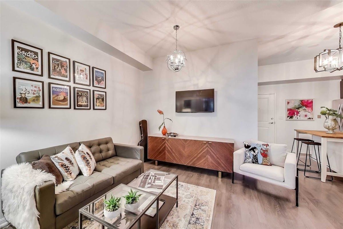 J & C Toronto Real Estate photo
