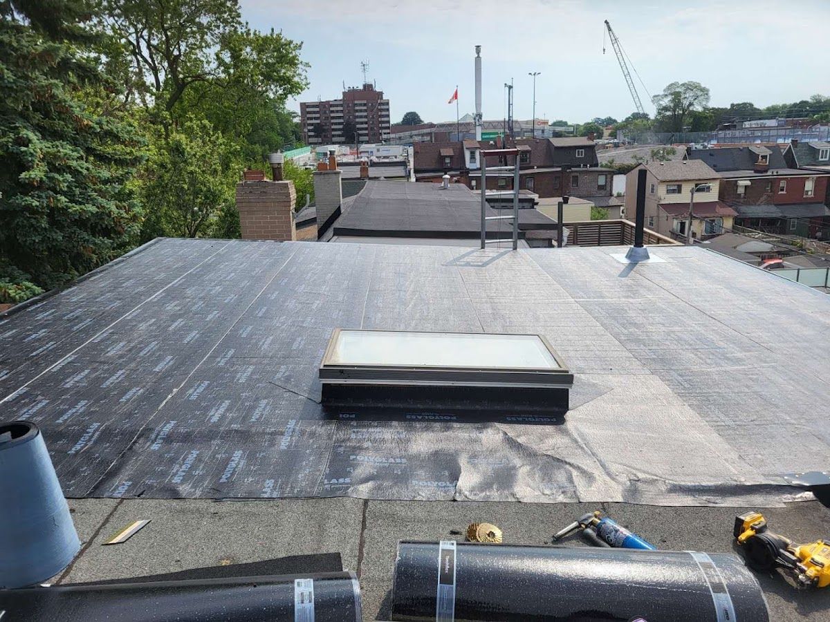 Toronto Top Shield Roofing photo