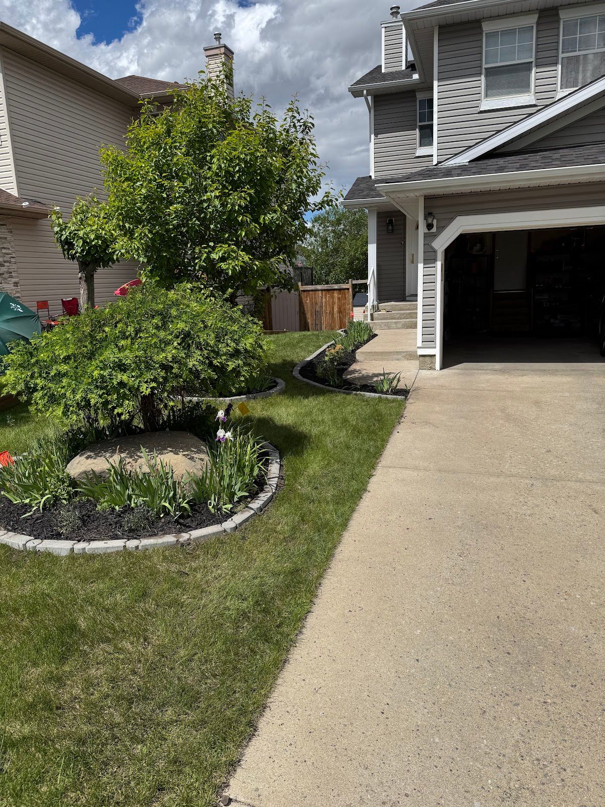 Calgary Lawn Care Services photo