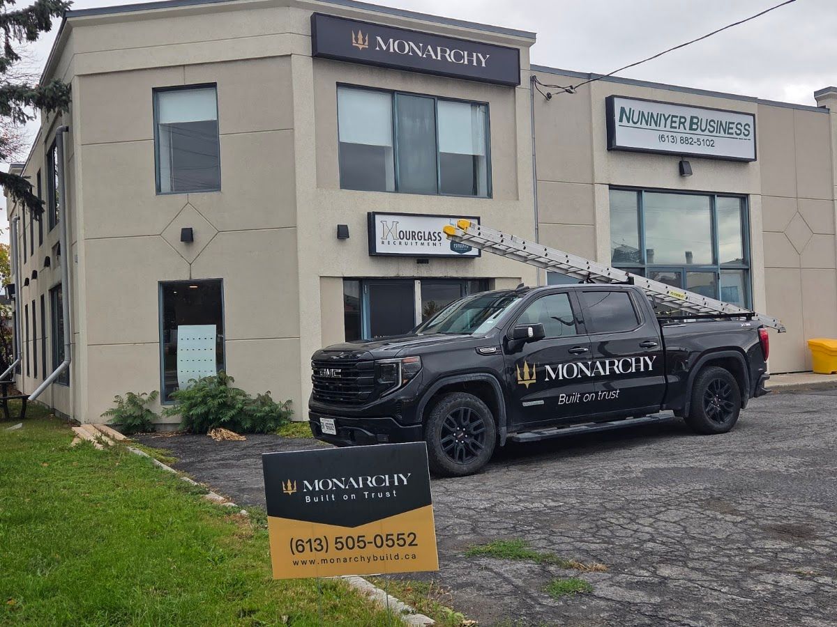 Monarchy Roofing Ottawa photo