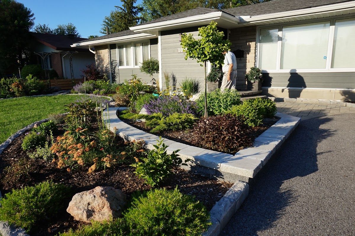 Ottawa Lawn Maintenance photo